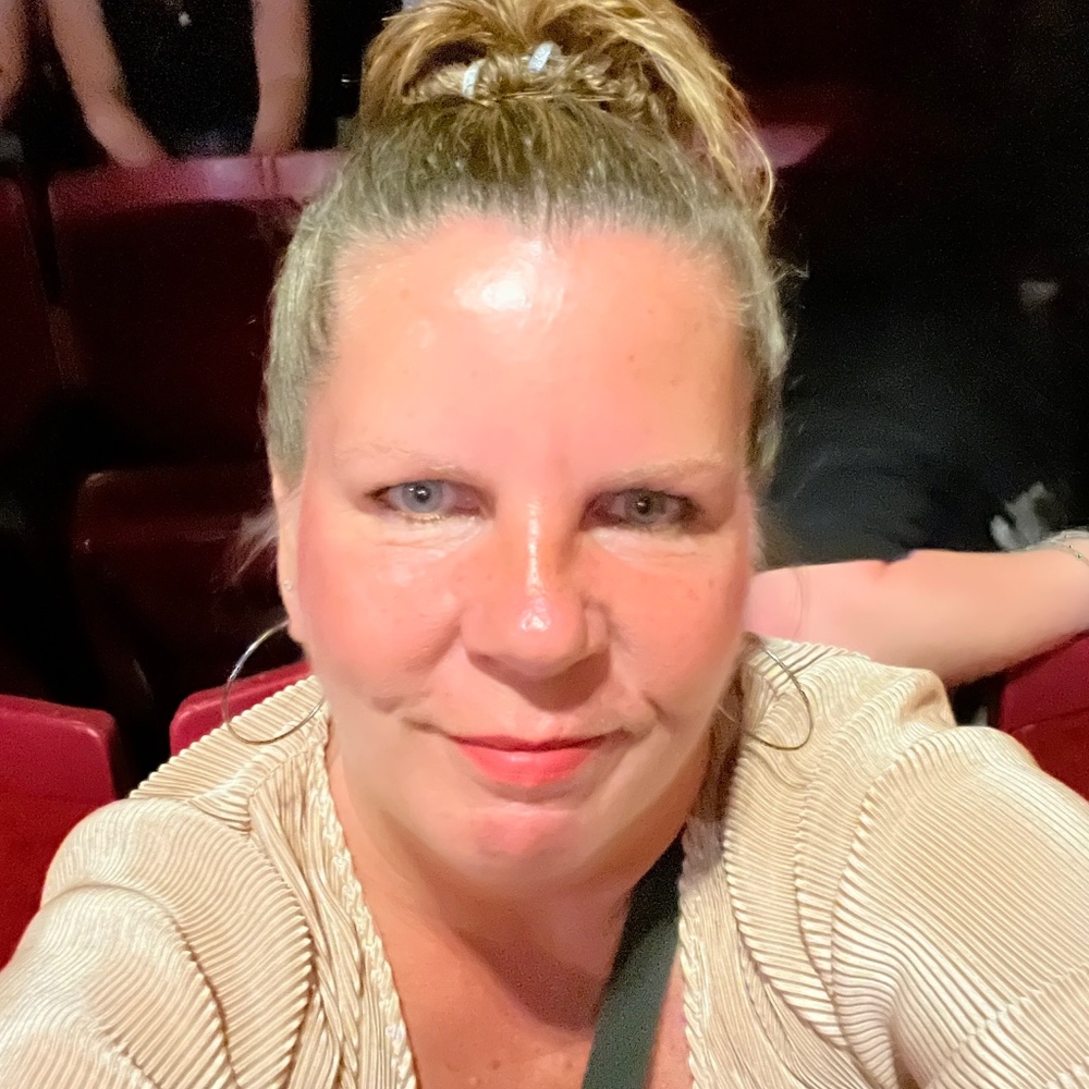 Meet your Posher, Cindy